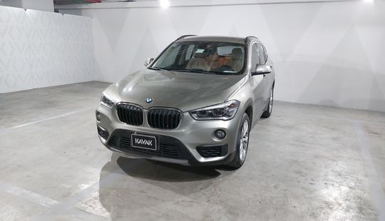 Bmw • X1