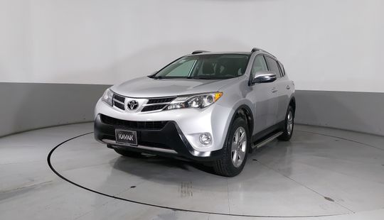 Toyota • RAV4