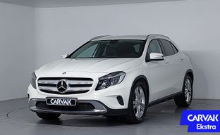 Mercedes Benz • GLA