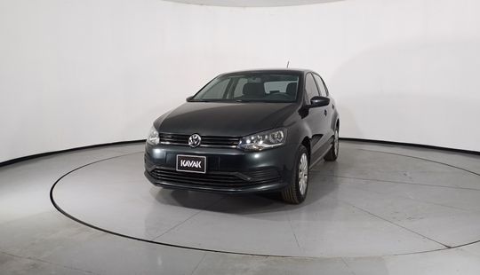 Volkswagen • Polo