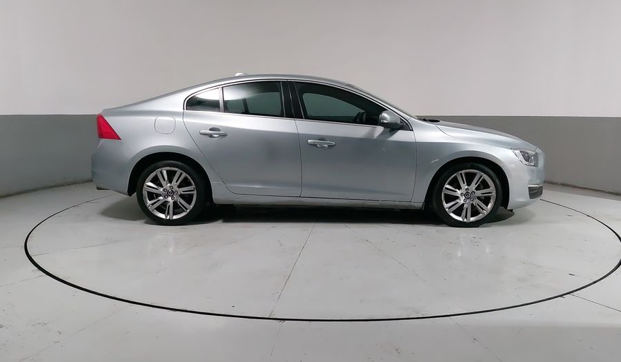 Volvo S60 2.0 T5 KINETIC MT Sedan 2014