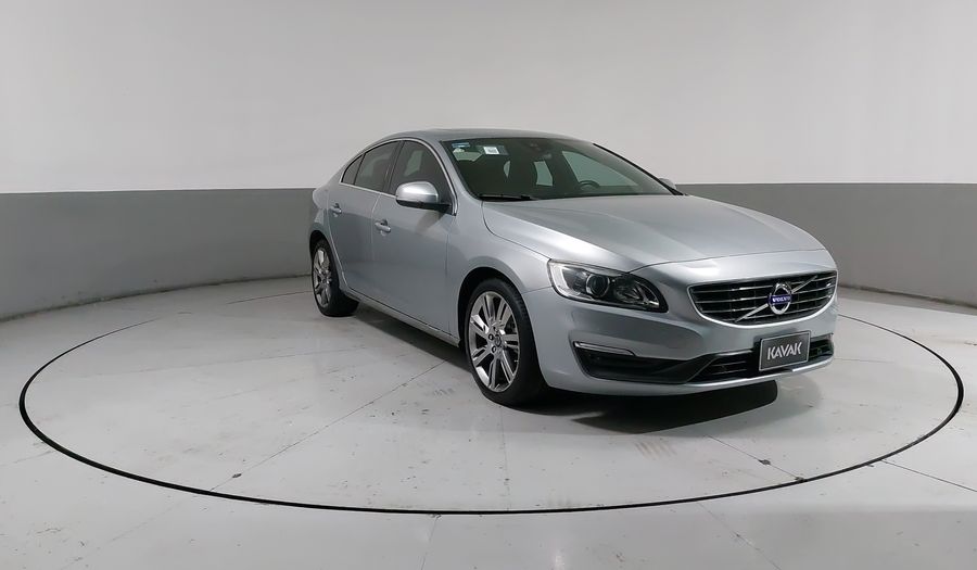 Volvo S60 2.0 T5 KINETIC MT Sedan 2014