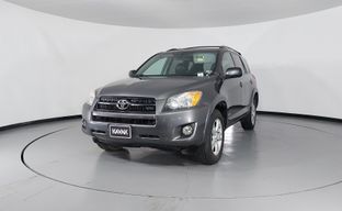 Toyota • RAV4