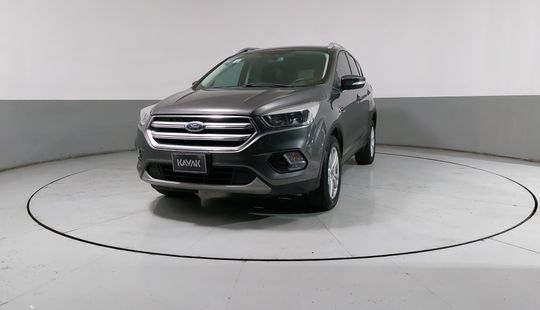 Ford • Escape