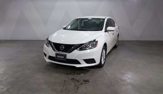 Nissan • Sentra