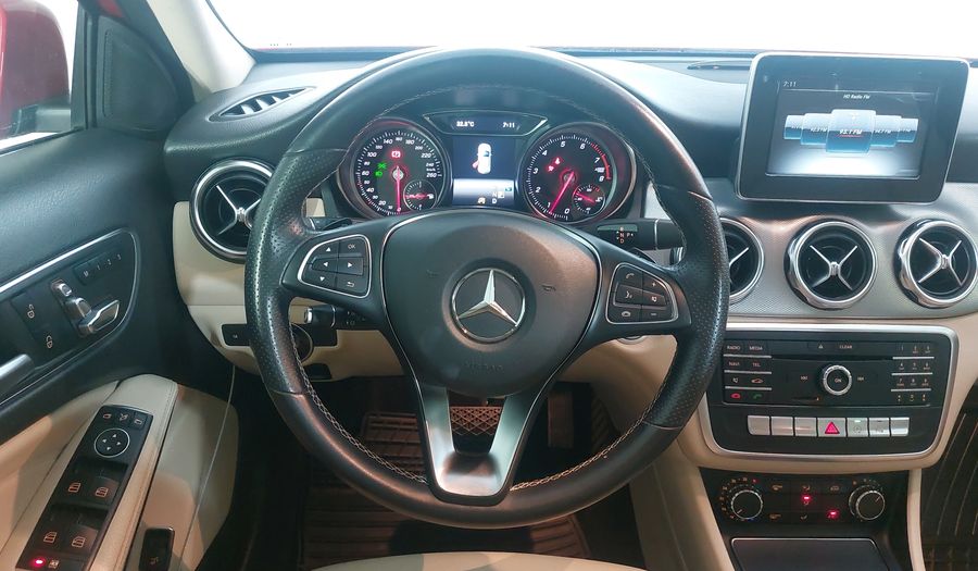 Mercedes Benz Clase Gla 1.6 GLA 200 SPORT DCT Suv 2020