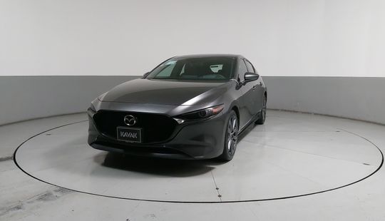 Mazda • Mazda 3