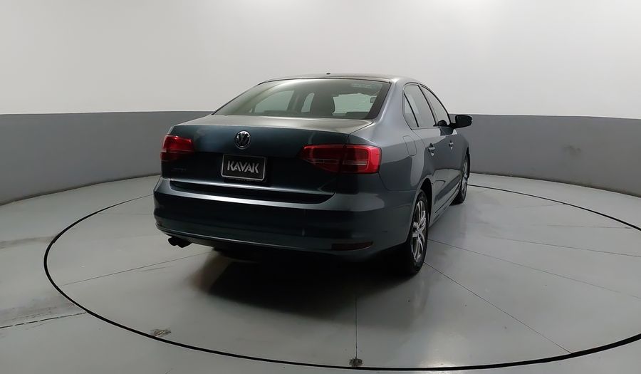 Volkswagen Jetta 2.5 TRENDLINE TIPTRONIC Sedan 2015