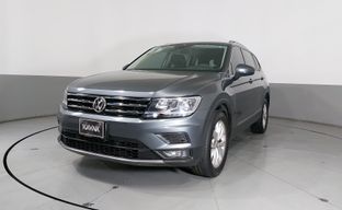 Volkswagen • Tiguan