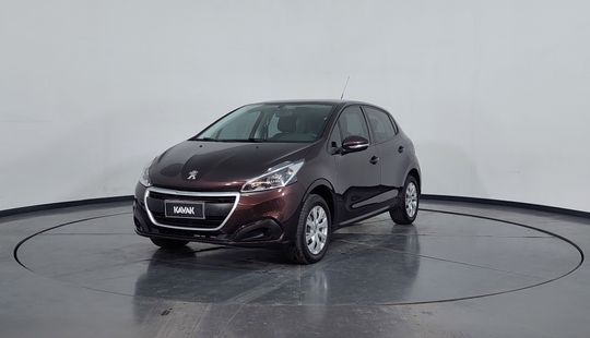 Peugeot 208 1.6 ACTIVE MT-2017