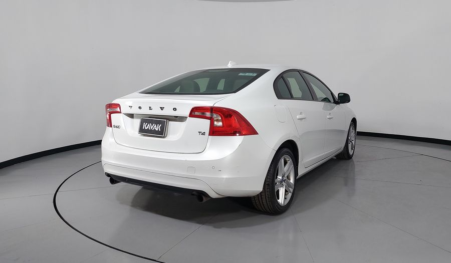 Volvo S60 2.0 ADDITION T4 AUTO Sedan 2017