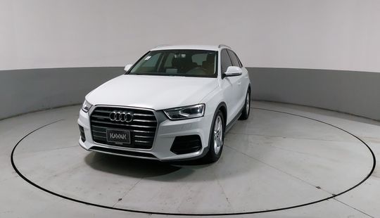 Audi • Q3