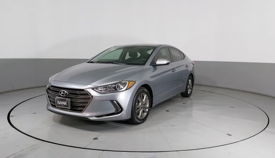 Hyundai • Elantra