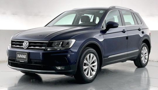 Volkswagen Tiguan SE-2020