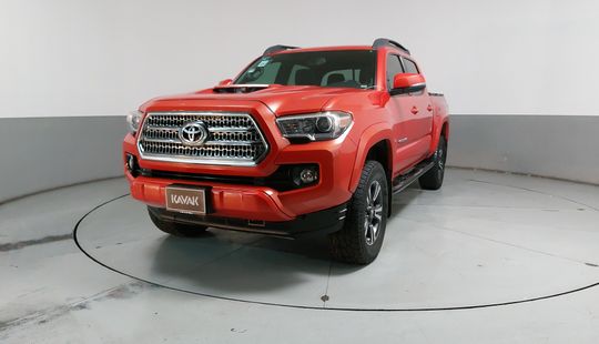 Toyota • Tacoma