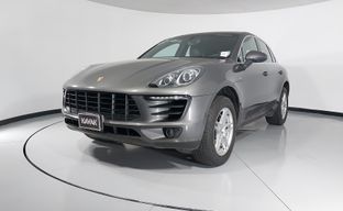 Porsche • Macan