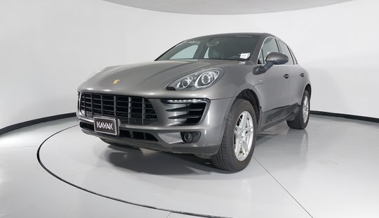 Porsche • Macan