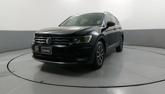 Volkswagen • Tiguan