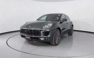 Porsche • Macan