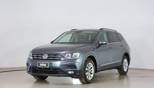 Volkswagen • Tiguan