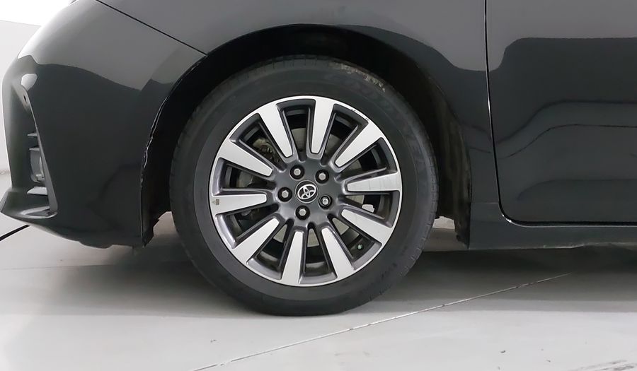 Toyota Sienna 3.5 LIMITED AT Minivan 2018