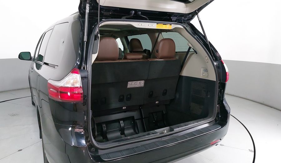 Toyota Sienna 3.5 LIMITED AT Minivan 2018