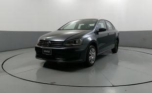 Volkswagen • Vento