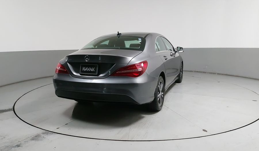 Mercedes Benz Clase Cla 1.6 CLA 200 DCT Coupe 2019