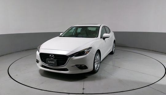 Mazda • Mazda 3