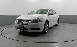 Nissan • Sentra