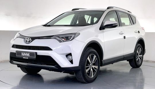 Toyota • RAV4