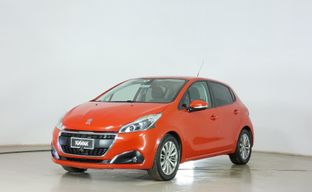 Peugeot • 208