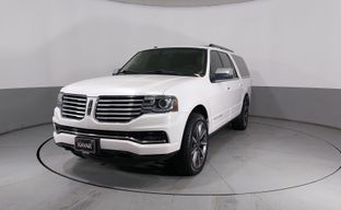 Lincoln • Navigator