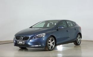 Volvo • V40