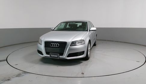 Audi A3 1.8 TFSI AMBIENTE PLUS S TRONIC Hatchback 2012