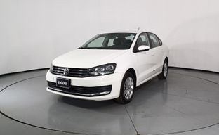 Volkswagen • Vento