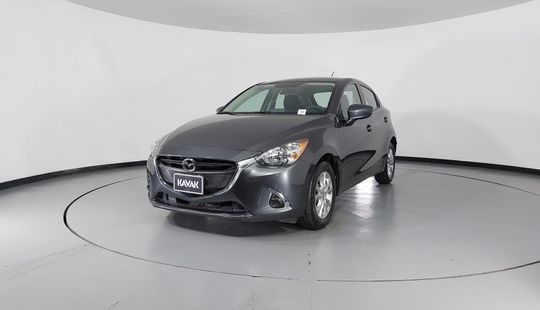 Mazda • Mazda 2