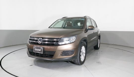 Volkswagen • Tiguan