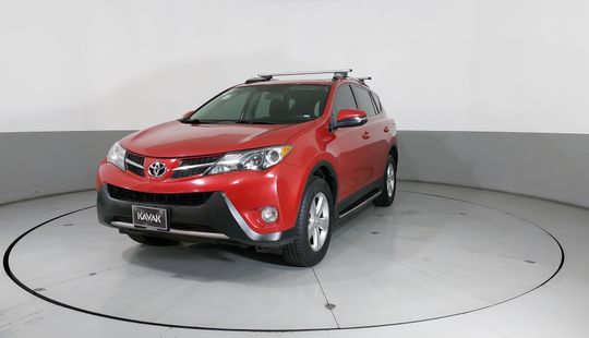 Toyota • RAV4