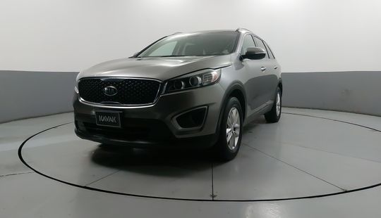 Kia • Sorento