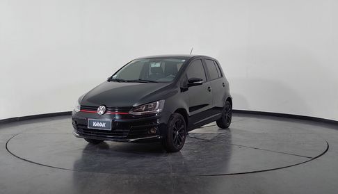 Volkswagen Fox 1.6 CONNECT MT Hatchback 2018