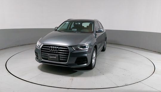 Audi • Q3