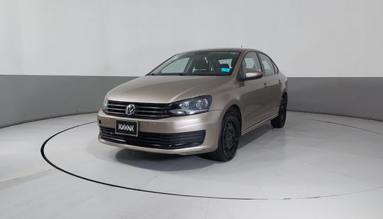 Volkswagen • Vento