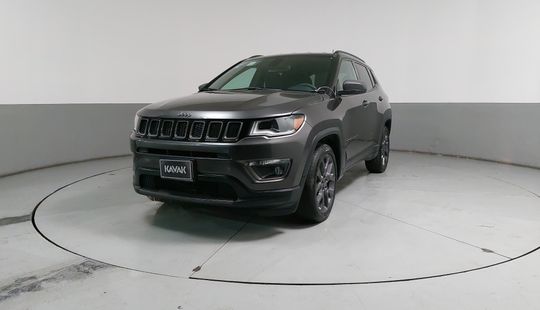 Jeep • Compass