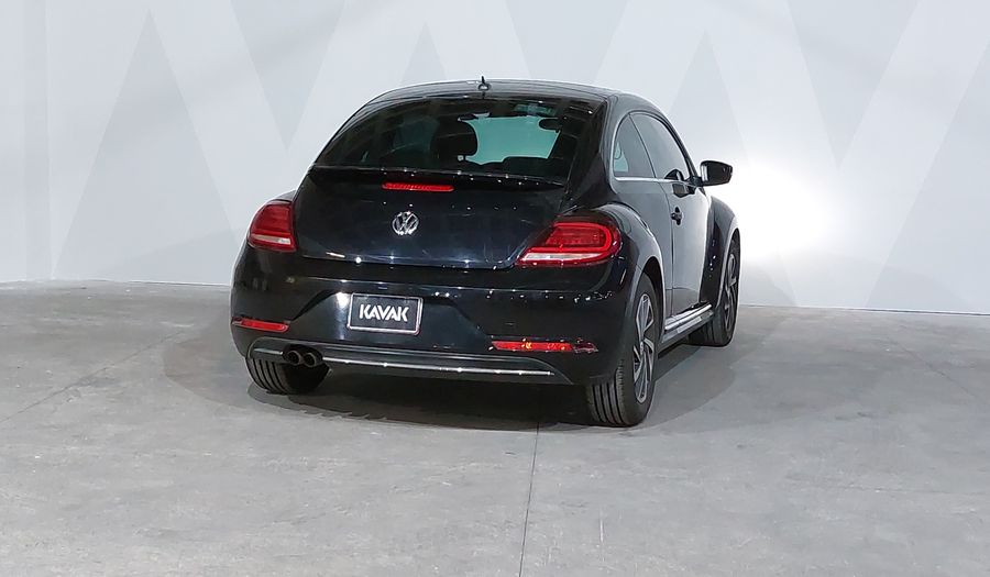 Volkswagen Beetle 2.5 SOUND AUTO Hatchback 2018