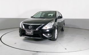 Nissan • Versa