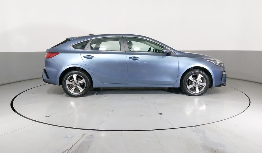 Kia Forte 2.0 EX Hatchback 2021