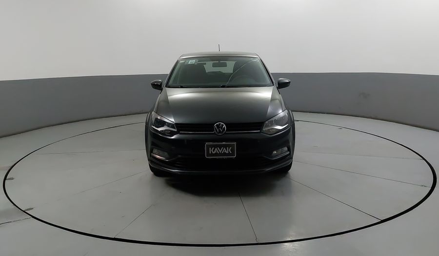 Volkswagen Polo 1.6 MT Hatchback 2017