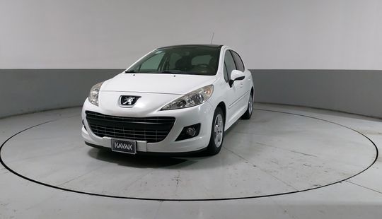 Peugeot • 207