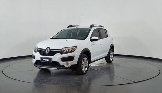 Renault • Sandero Stepway